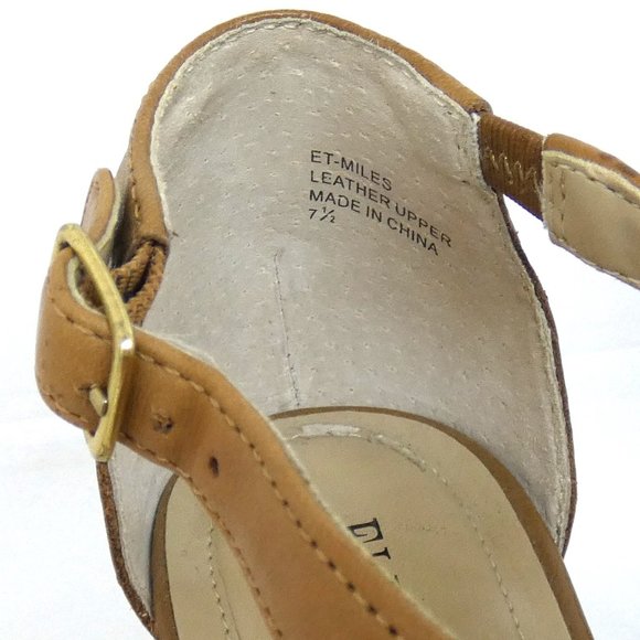 Open Toe Tan Sandals with 4" Heels 💚3 for $50 - Picture 6 of 6